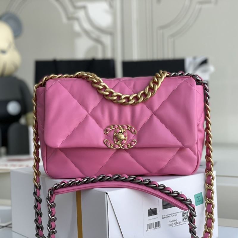 Chanel 19 Bags - Click Image to Close